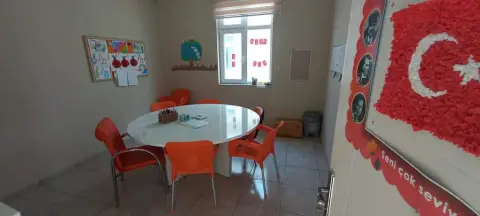 Ceyhan Özel Eğitim Uygulama Okulu III. Kademe - Okul foto galeri