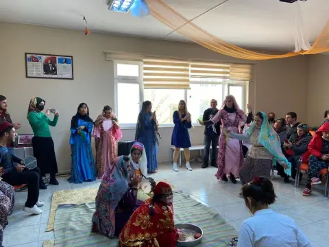 Ceyhan Özel Eğitim Uygulama Okulu III. Kademe - 3 ARALIK DÜNYA ENGELLİLER GÜNÜ ETKİNLİK FOTOĞRAFLARI