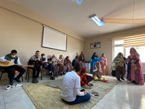 Ceyhan Özel Eğitim Uygulama Okulu III. Kademe - 3 ARALIK DÜNYA ENGELLİLER GÜNÜ ETKİNLİK FOTOĞRAFLARI