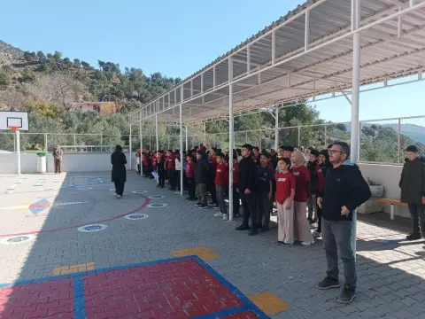 Çukur İlkokulu - Albüm