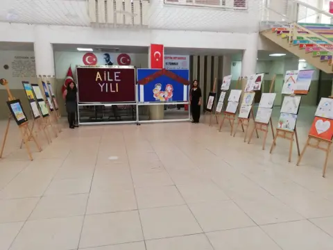 Akşemsettin Ortaokulu - Aile Yılı Etkinlikleri