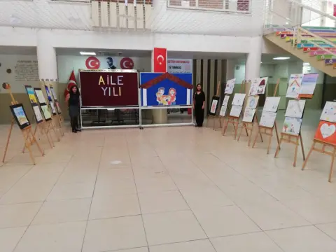 Akşemsettin Ortaokulu - Aile Yılı Etkinlikleri