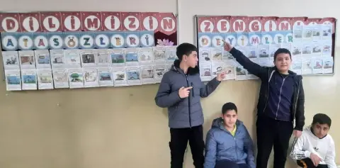Akşemsettin Ortaokulu - Atasözü ve Deyim Resimleme