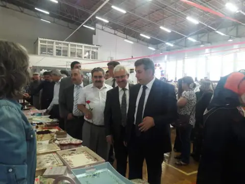 Çukurova Halk Eğitimi Merkezi - Büyük Sergi 2016