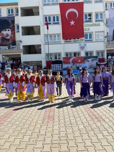 Necip Fazıl Kısakürek İlkokulu - Albüm