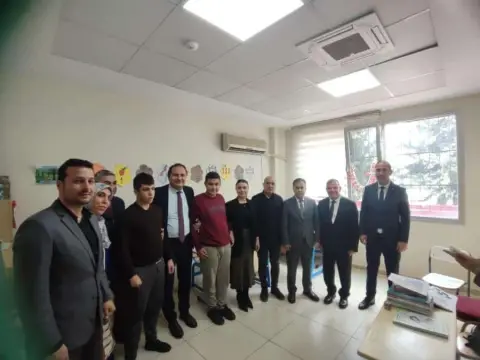 Cumhuriyet Ortaokulu - Teknoloji ve Görsel Sanatlar Sergisi 2026