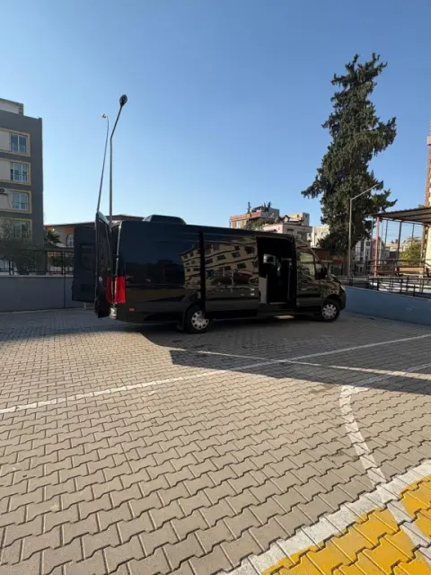 Cumhuriyet Ortaokulu - Bir Kitap Bin Kitap Projesi