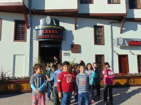 Demokrasi İlkokulu - Adana Sinema Müzesi