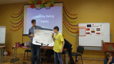 Seyhan Danişment Gazi Anadolu Lisesi - Youth In-Action-ERASMUS