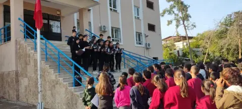 Doruk Şehit Necip Un Ortaokulu - Albüm
