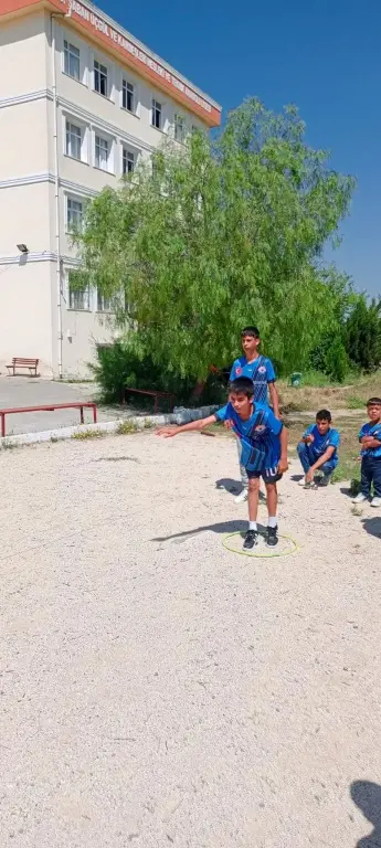 Doruk Şehit Necip Un Ortaokulu - 2024-2025 Eğitim Öğretim Yılı Kareler
