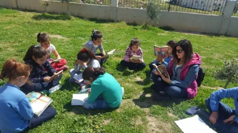 Toki Ertuğrulgazi İmam Hatip Ortaokulu - kitap okuma