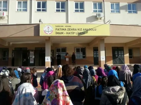 Fatıma Zehra Kız Anadolu İmam Hatip Lisesi - 12 Mart İstiklal Marşı Kabulü