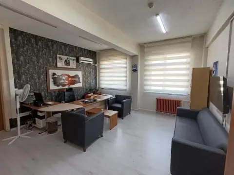 Dr.M. Feyyaz Etiz Anadolu Lisesi - OKULUMUZ DEĞİŞİYOR