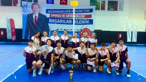 Dr.M. Feyyaz Etiz Anadolu Lisesi - Albüm