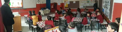 Ali Kuşçu İlkokulu - Büyüklere Saygı Küçüklere Sevgi