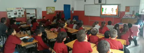 Ali Kuşçu İlkokulu - Büyüklere Saygı Küçüklere Sevgi