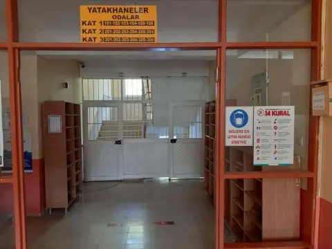 Feke Şehit Yeter Şener Anadolu İmam Hatip Lisesi - Okul ve pansiyon Görsellerimiz
