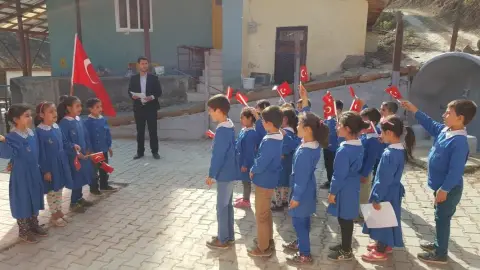 Çandırlar İlkokulu - Albüm