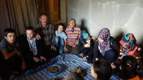 Feke İmam Hatip Ortaokulu - MANSURLU VE ŞAHMURATLI MAH. VELİ ZİYARETİ