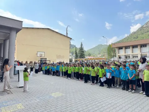 Karacaoğlan Ortaokulu - Okul Hakkında