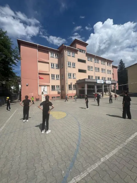 Karacaoğlan İlkokulu - Okul Hakkında