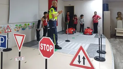 Gaziköyü İlkokulu - Albüm