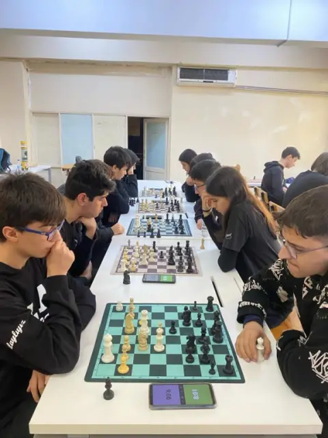 Gazi Mustafa Kemal Anadolu Lisesi - SATRANÇ