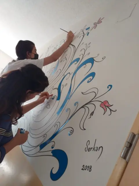 Gülbahçesi Kız Anadolu Lisesi - boyama etkinliği