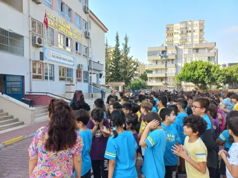 Hacı Nazım Turgut İlkokulu - Acil Durum Bina Tahliye Tatbikatı