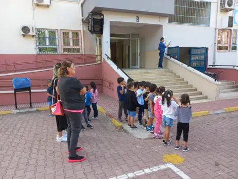 Hacı Nazım Turgut İlkokulu - Acil Durum Bina Tahliye Tatbikatı