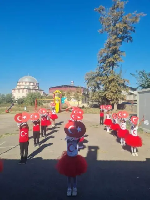 Hasırağcı İlkokulu - Albüm