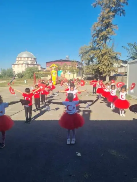 Hasırağcı İlkokulu - Albüm