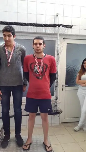 Hacı Hatice Turgut Anadolu Lisesi - yüzme