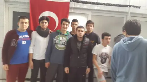 Hacı Hatice Turgut Anadolu Lisesi - yüzme