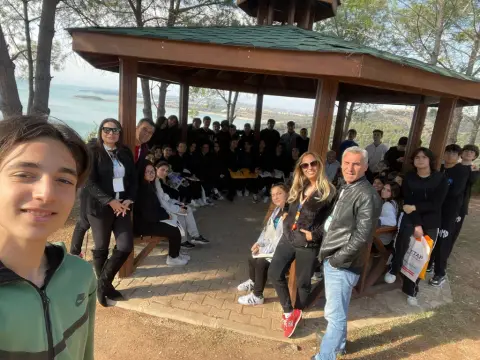 Hüsnü M. Özyeğin Anadolu Lisesi - ÇÜ KONGRE MERKEZİ ÜNİVERSİTE TANITIM GÜNLERİ