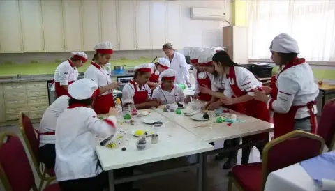 Seyhan İsmet İnönü Kız Mesleki ve Teknik Anadolu Lisesi - Okulumuz