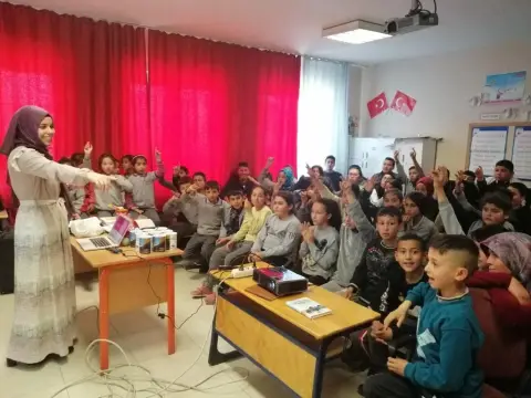 Sevinçli Şehit Mehmet Erdoğan Ortaokulu - kudüsle ilgili konferans