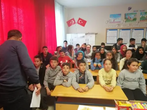 Sevinçli Şehit Mehmet Erdoğan Ortaokulu - kudüsle ilgili konferans