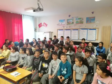 Sevinçli Şehit Mehmet Erdoğan Ortaokulu - kudüsle ilgili konferans