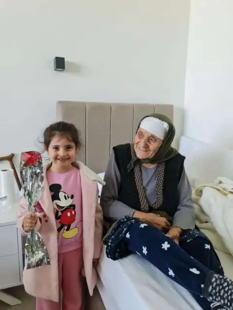 Yunus Emre Anaokulu - Albüm