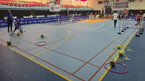 İncirlik İlkokulu - Albüm