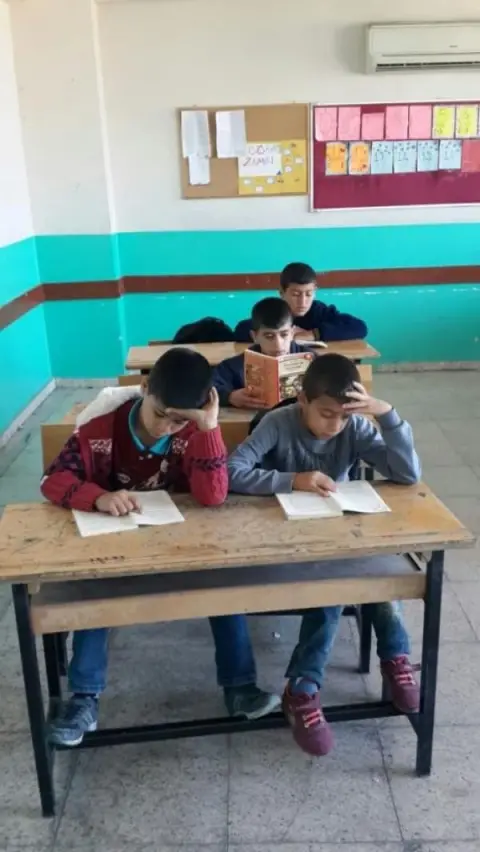 İsmail-Ayşe Önük Ortaokulu - kütüpkane