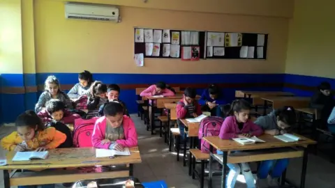 İsmail-Ayşe Önük Ortaokulu - kütüpkane