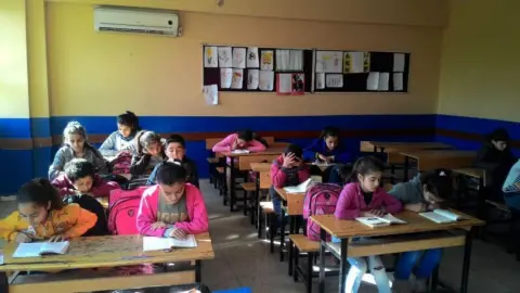 İsmail-Ayşe Önük Ortaokulu - kütüpkane