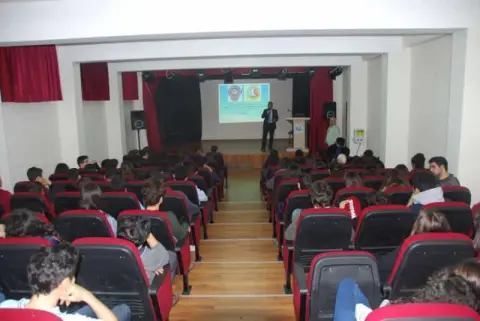 İsmail Kulak Anadolu Lisesi - Bölümlerimiz