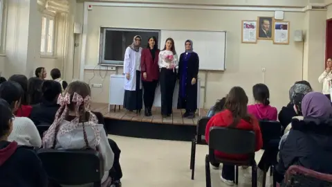 Karacaoğlan Kız Mesleki ve Teknik Anadolu Lisesi - Albüm