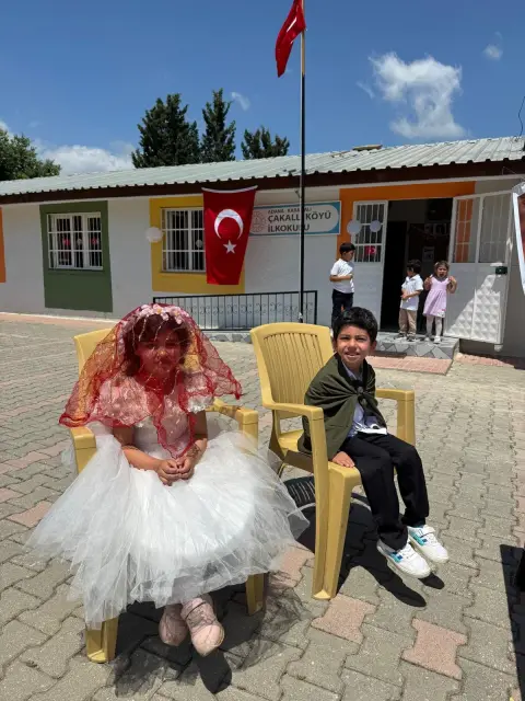 Çakallı İlkokulu - Okul Resimleri