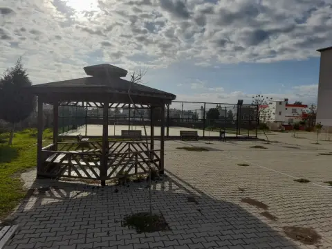 Hacı Şerafettin Işık Anadolu Lisesi - aaaokul resimleri