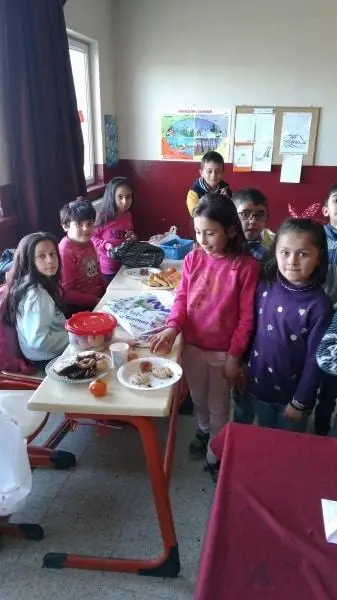 Kayarcık İlkokulu - kayarcık zaman...